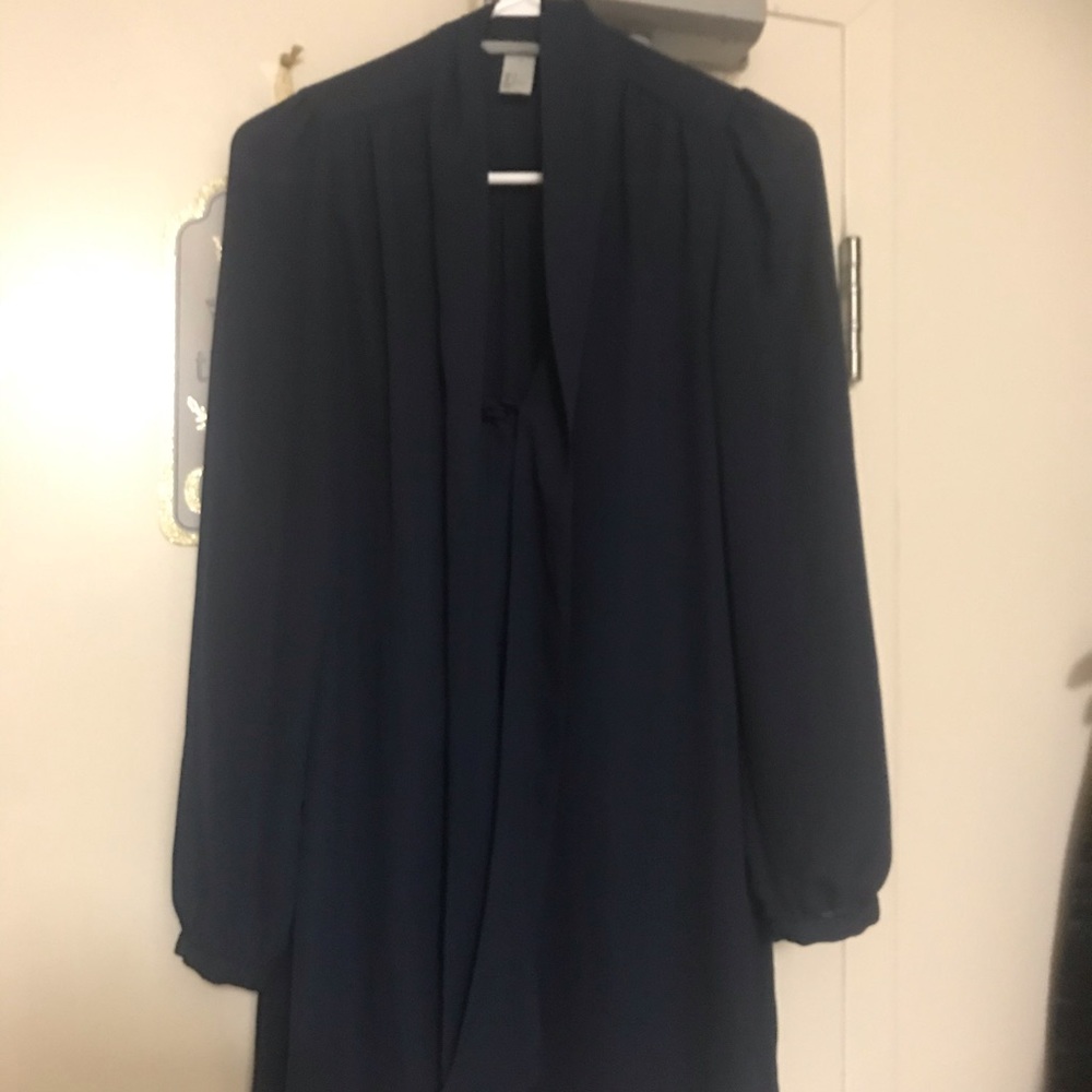 H&M long sleeve blue shirt